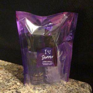 I 💜 Shimmer Love Spell Mist